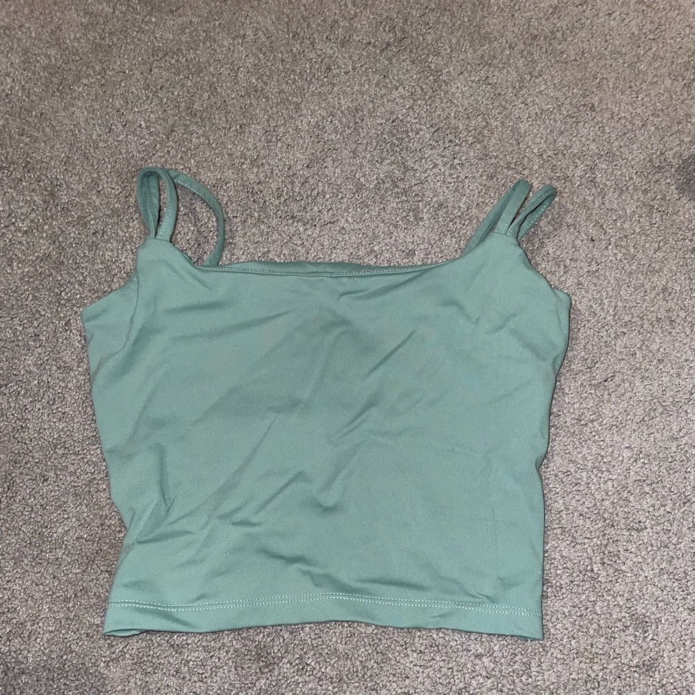 sports bra / tank